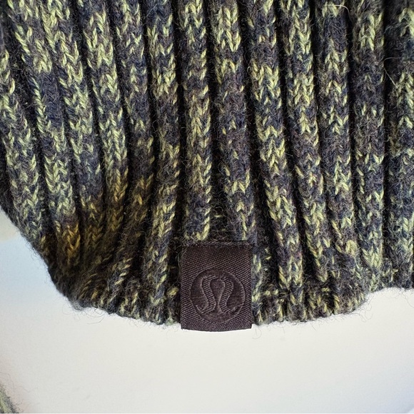 Lululemon Cotton-Cashmere Blend Mock Neck Sweater in Green Blue Black size 8 - Picture 5 of 10